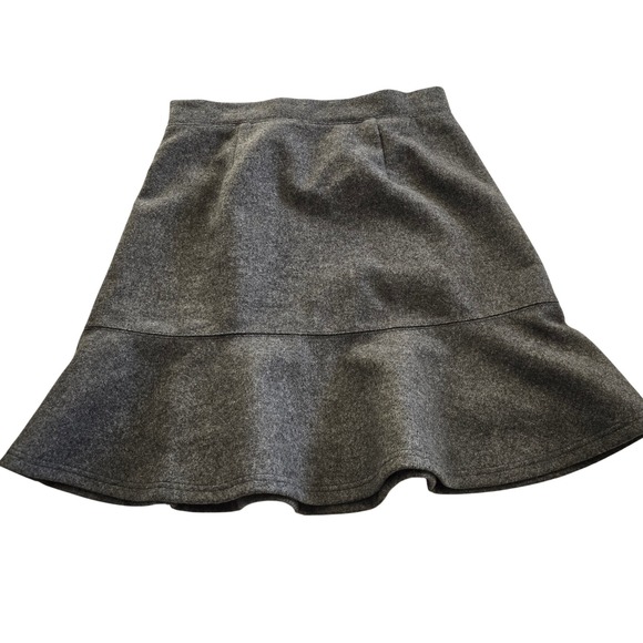 Maeve by Anthropologie Grey Flounce Hem Yukon Skirt Button Detail Size 12 - Picture 3 of 10